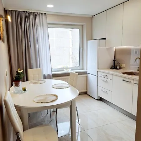Two-bedroom With Living Close To The Old Town Apartment *